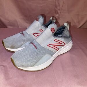 New Balance Fresh Foam Roav Decon V1 mens size 9.5
